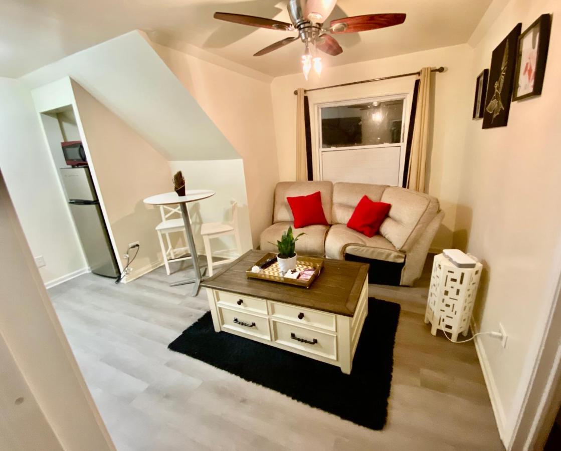 The Red Line Apartments Чикаго Екстериор снимка